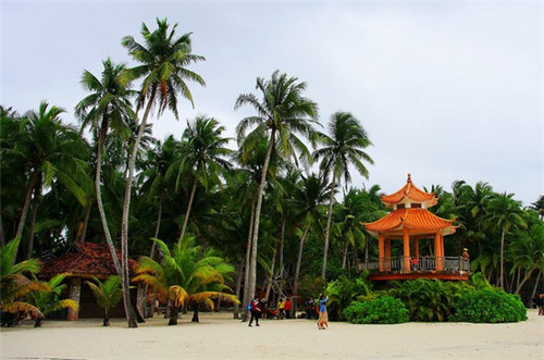 佳龙美墅湖文化旅游城阳光绿景2025房价趋势 佳龙美墅湖文化旅游城阳光绿景2025房价趋势